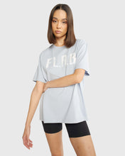Lade das Bild in den Galerie-Viewer, FLAB CLOUDS TEE