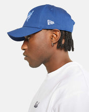 Lade das Bild in den Galerie-Viewer, FLY LIKE A BIRD 9FORTY CAP (Limited Edition)
